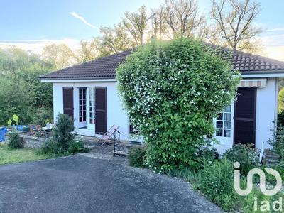 Maison - 87 m² - 4 pièces