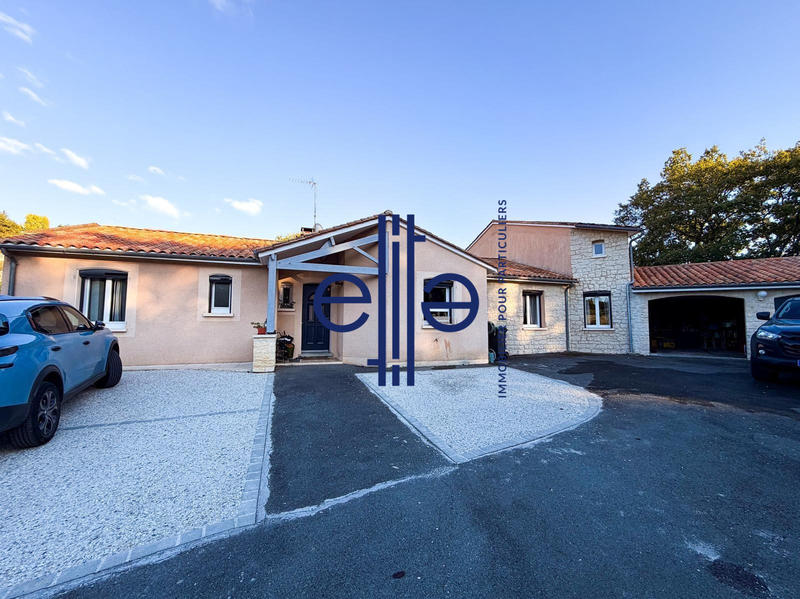 Maison - 194 m² - 7 pièces