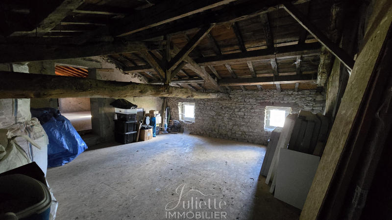 Maison - 135 m² - 1 pièce