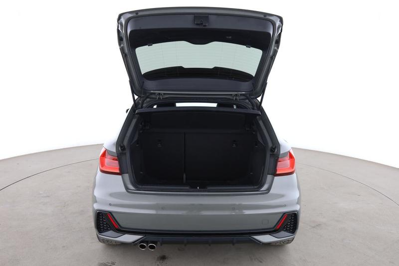 Audi A1 sportback 40 Tfsi s line s tronic 6 200 ch