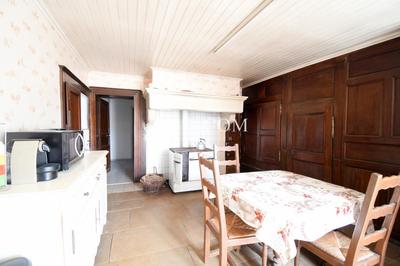 Maison de village - 80 m² - 4 pièces