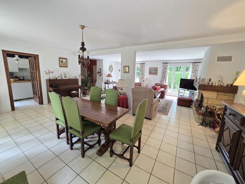 Maison - 168 m² - 5 pièces