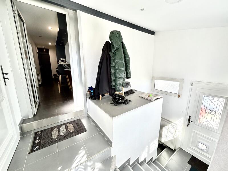 Maison - 115 m² - 6 pièces