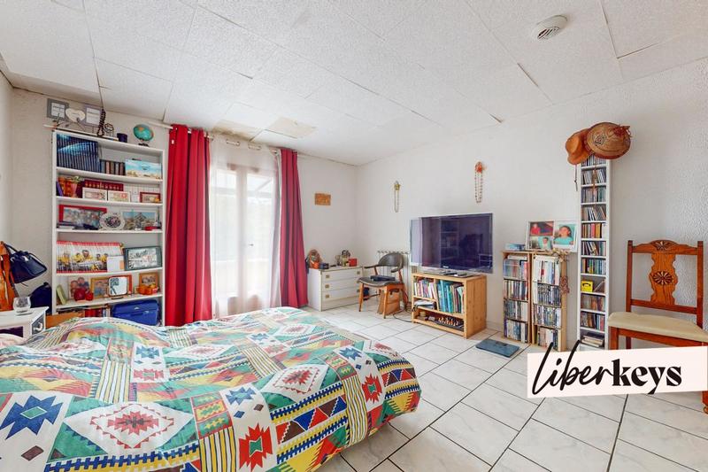 Maison - 186 m² - 6 pièces