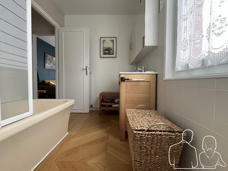 Maison traditionnelle - 97 m² - 4 pièces