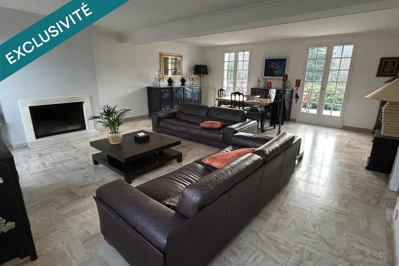 Maison - 189 m² - 8 pièces