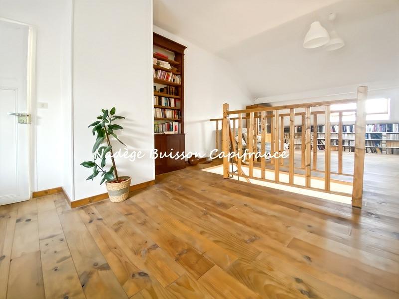 Villa - 195 m² - 6 pièces