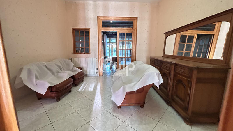 Maison - 160 m² - 6 pièces