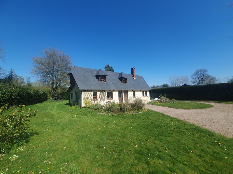 Maison - 106 m² - 5 pièces