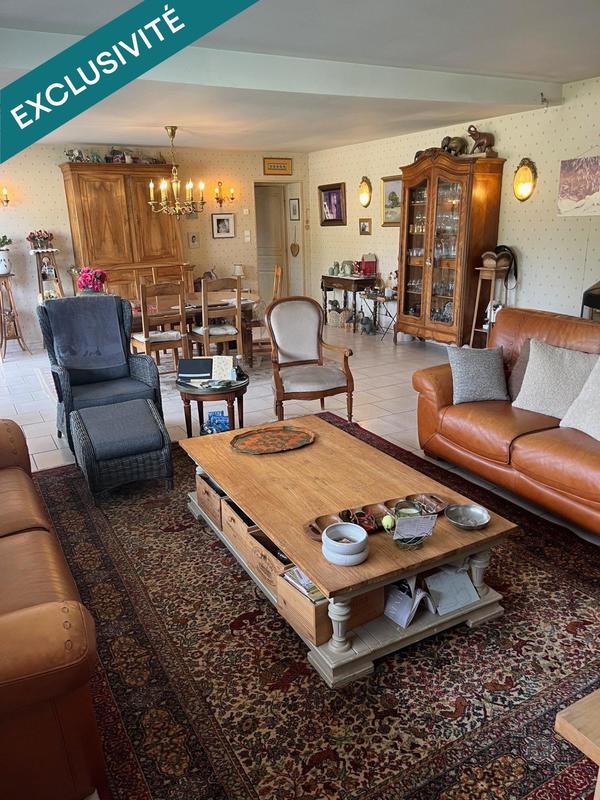 Maison - 201 m² - 9 pièces