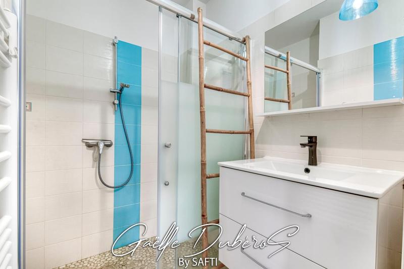 Maison - 115 m² - 6 pièces