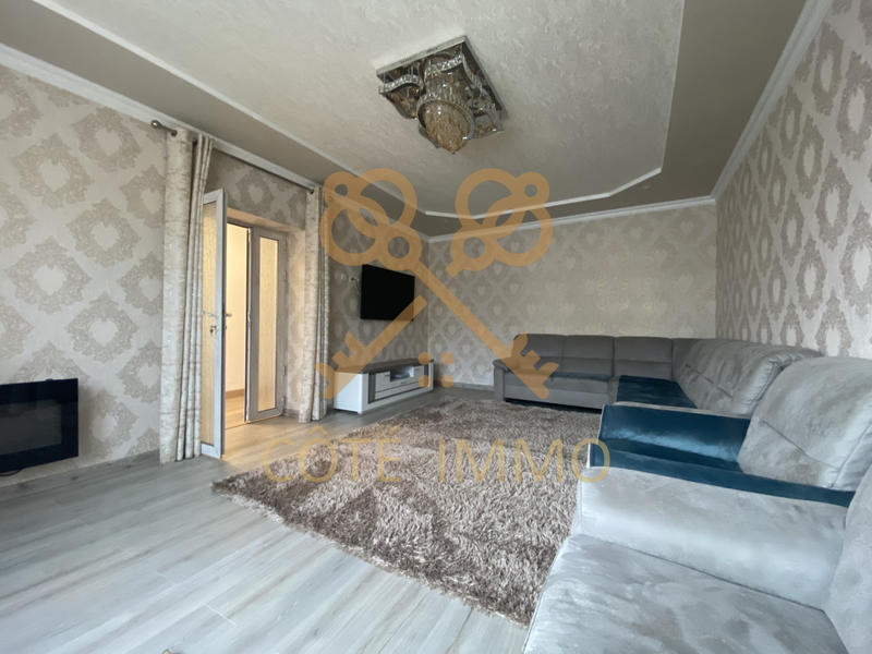 Maison - 140 m² - 6 pièces