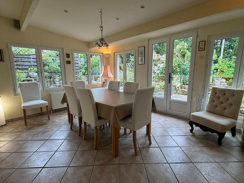 Maison - 107 m² - 5 pièces