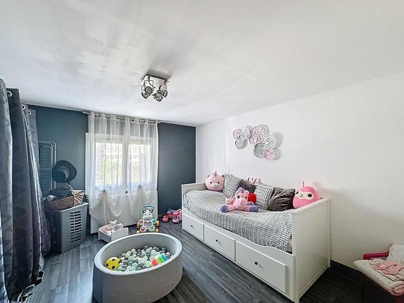 Maison - 91 m² - 5 pièces