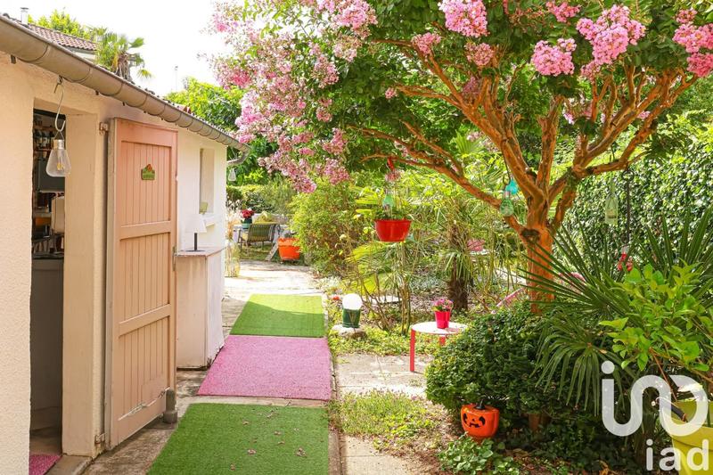 Maison de ville - 188 m² - 9 pièces