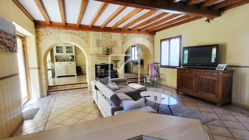 Maison - 151 m² - 6 pièces