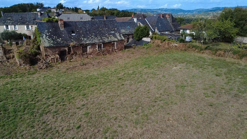 Maison - 510 m² - 8 pièces