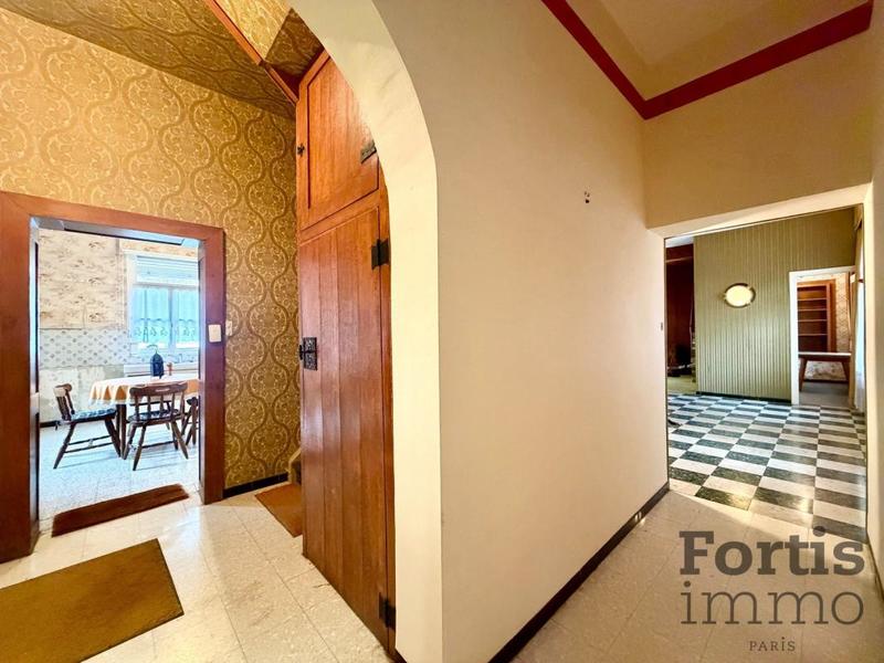 Maison - 167 m² - 8 pièces