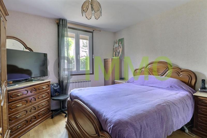 Maison - 102 m² - 5 pièces