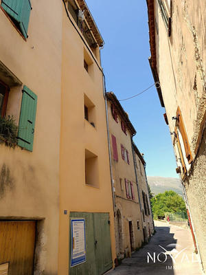 Immeuble - 120 m² - 2 pièces