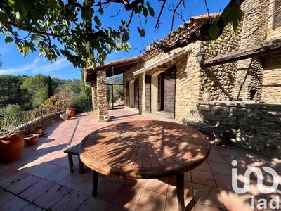 Maison - 185 m² - 5 pièces