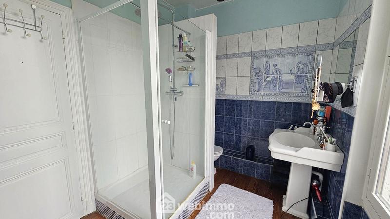 Maison - 161 m² - 6 pièces