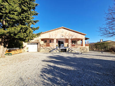 Maison - 139 m² - 5 pièces