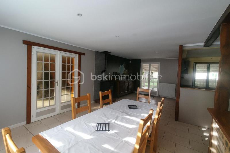 Pavillon - 154 m² - 8 pièces