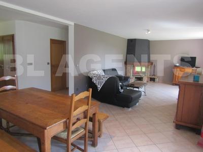 Maison traditionnelle - 264 m² - 8 pièces