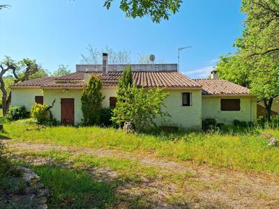 Propriété - 200 m² - 6 pièces