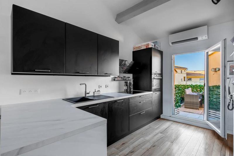 Appartement - 77 m² - 3 pièces