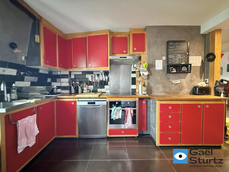 Duplex - 158 m² - 8 pièces