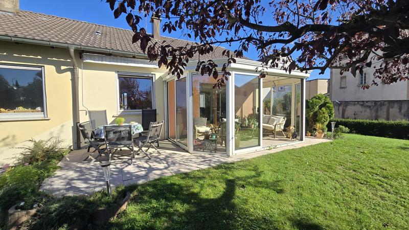 Maison - 97 m² - 6 pièces