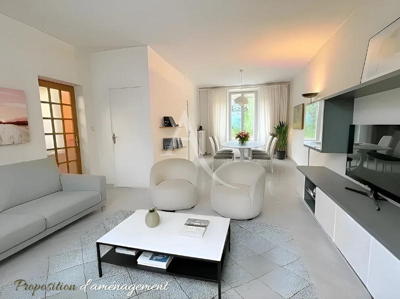 Maison - 140 m² - 5 pièces