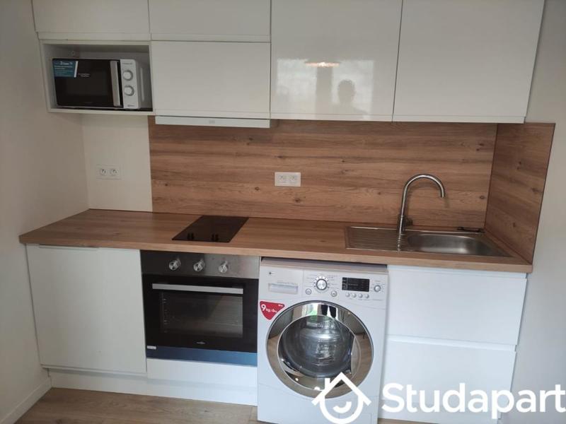 Appartement - 15 m² - 1 pièce