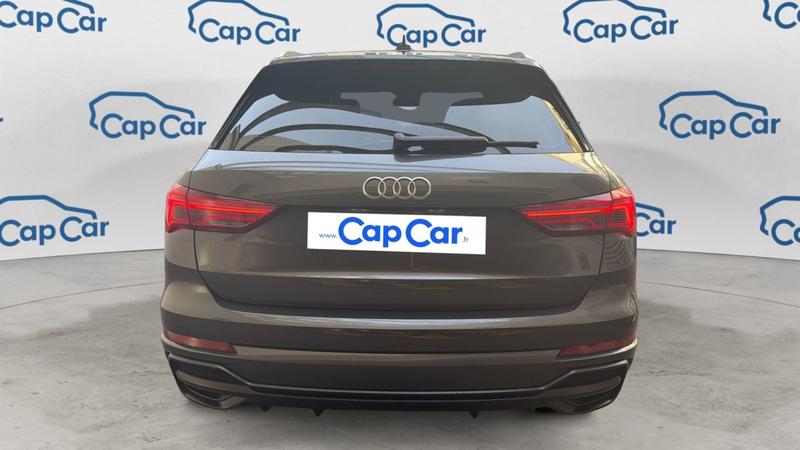 Audi Q3 1.5 Tfsi 150 s-Tronic 7 s line - Automatique