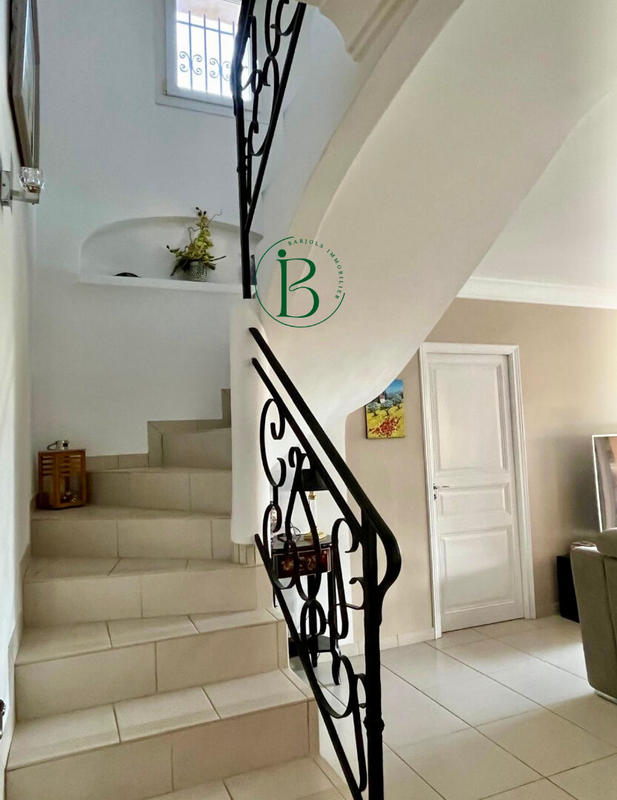 Villa - 175 m² - 6 pièces