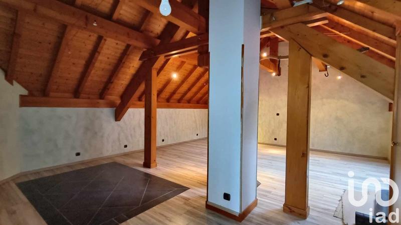 Maison - 193 m² - 7 pièces