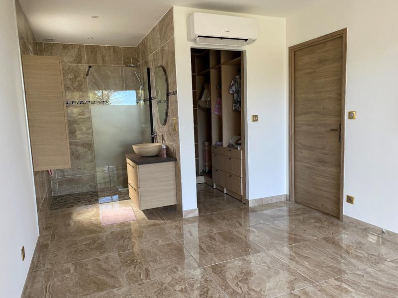 Villa - 136 m² - 5 pièces