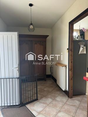 Maison - 182 m² - 11 pièces