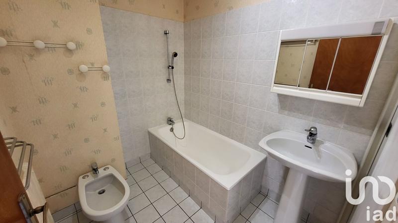 Maison - 93 m² - 5 pièces