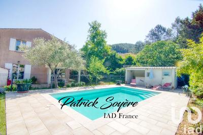 Maison - 139 m² - 7 pièces