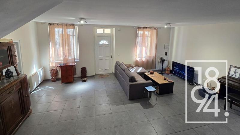 Maison de village - 85 m² - 4 pièces