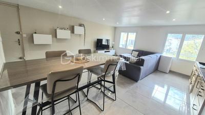 Appartement - 64 m² - 3 pièces