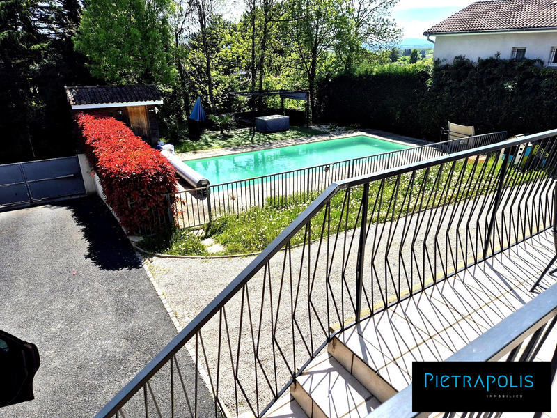 Maison - 193 m² - 6 pièces