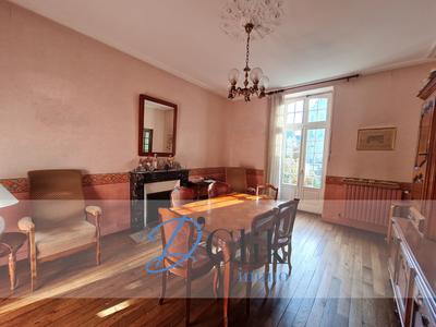 Maison - 120 m² - 6 pièces