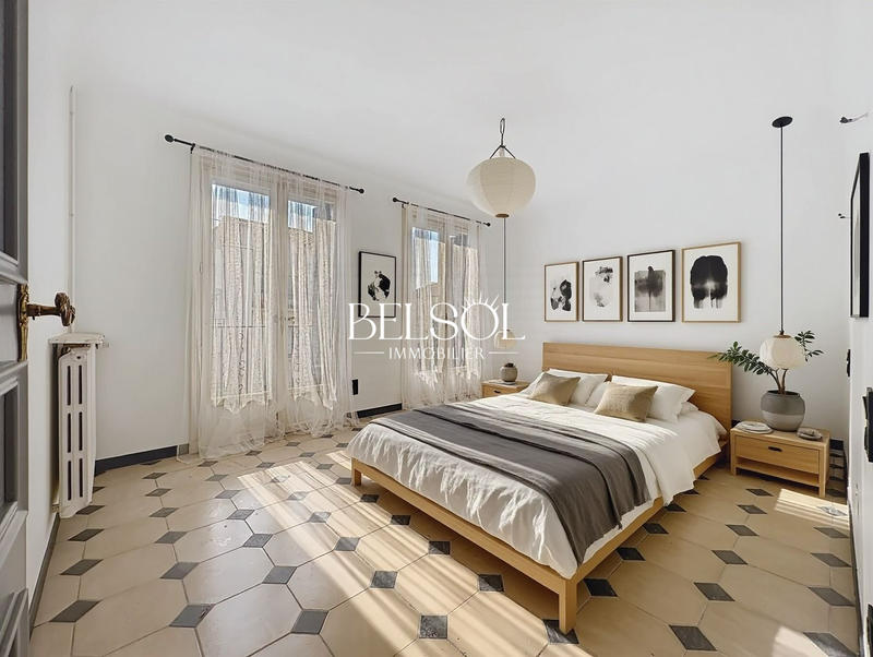 Maison - 186 m² - 4 pièces