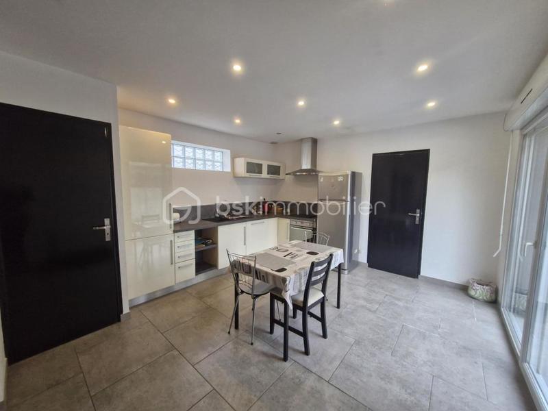 Pavillon - 70 m² - 4 pièces