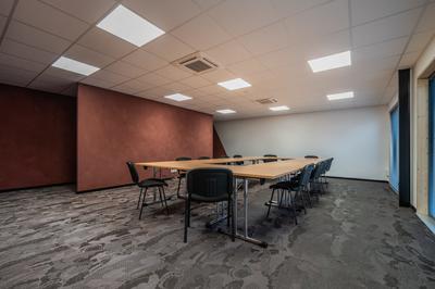 Bureau - 66 m² - 1 pièce