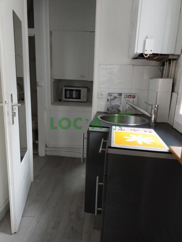 Studio - 12 m² - 1 pièce